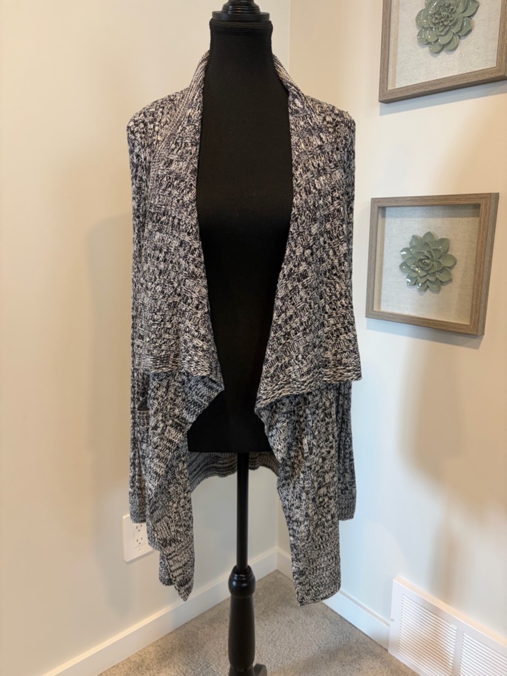 Ricki's Black & White Crochet Open-Front Waterfall Cardigan NWT!